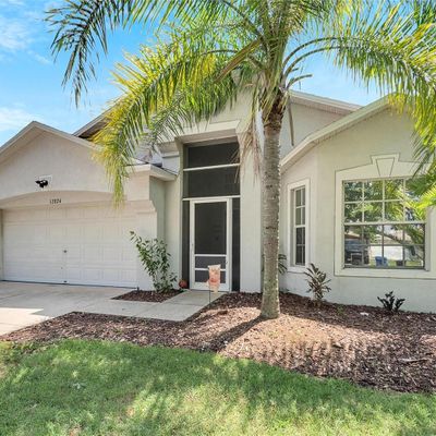 12824 Lake Vista Dr, Gibsonton, FL 33534