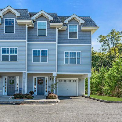 13 Fields Way, West Long Branch, NJ 07764