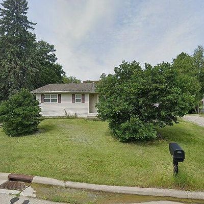 130 Colonial Dr, Horicon, WI 53032