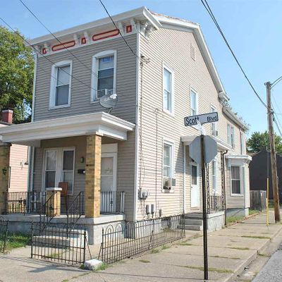 1320 Scott St, Covington, KY 41011