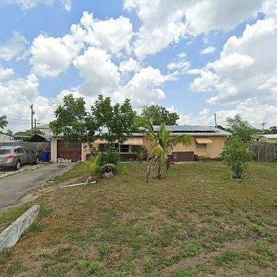 133 Coolidge Ave, Lehigh Acres, FL 33936