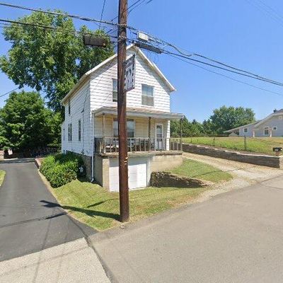 1194 Lewis Ave, Coraopolis, PA 15108