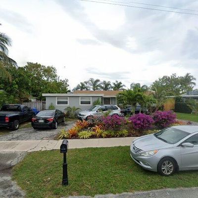 1213 W Mango St, Lantana, FL 33462