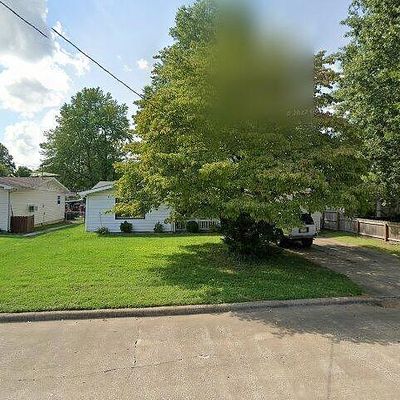 1215 S Prince Ln, Springfield, MO 65804