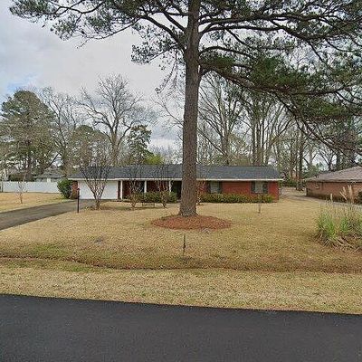 149 Colonial Cir, Jackson, MS 39211