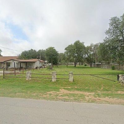 14910 Lytle Somerset, Lytle, TX 78052