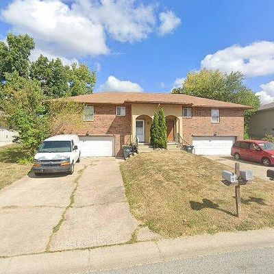 1513 Sw Sunset St, Blue Springs, MO 64015