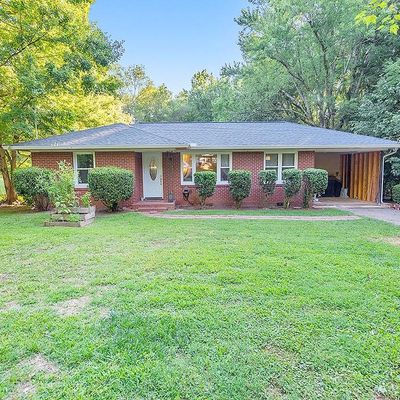 1520 Dickson Dr, Marietta, GA 30066