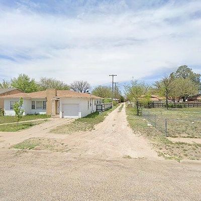 1525 S Avenue E, Portales, NM 88130