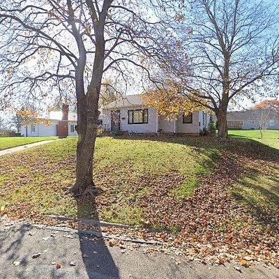 139 Geneva Dr, Oskaloosa, IA 52577