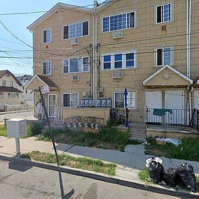 1403 Chandler St, Far Rockaway, NY 11691