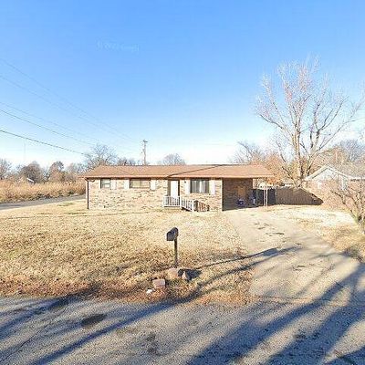 1404 W Murray Ln, Sikeston, MO 63801