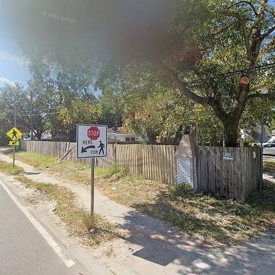 1409 College Park Ln, Tampa, FL 33612