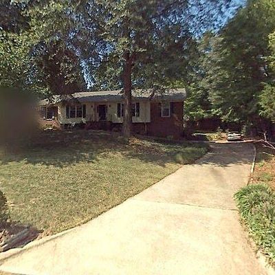 1428 Turkey Hill Rd, Winston Salem, NC 27106