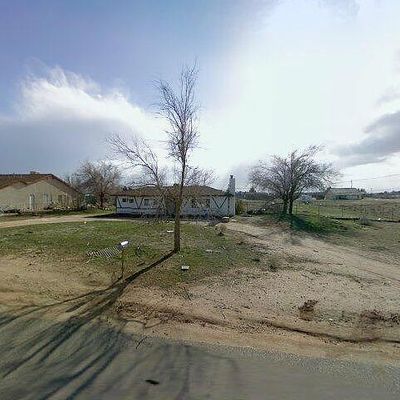 17293 Manzanita St, Hesperia, CA 92345