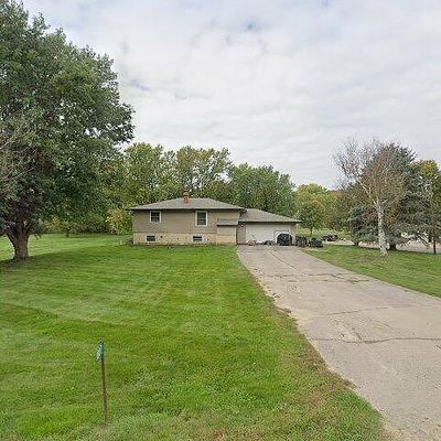 1807 Glen Ellen Rd, Sioux City, IA 51106