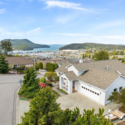 1811 Fife Pl, Anacortes, WA 98221