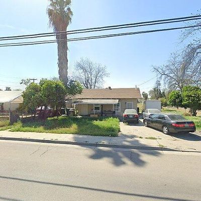 1837 Mccall Ave, Selma, CA 93662