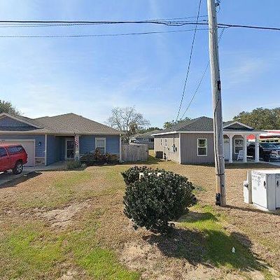 1874 Granada St, Navarre, FL 32566