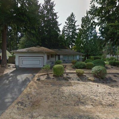 16057 34 Th Ave Ne, Lake Forest Park, WA 98155