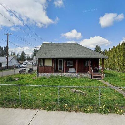 161 Pershing Ave, Carbonado, WA 98323