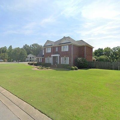 1631 Clubhouse Dr, Dyersburg, TN 38024