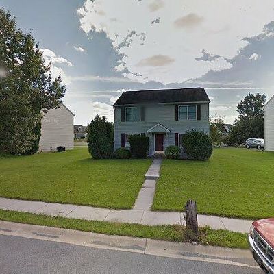 2006 Clinton Ave, Chambersburg, PA 17201