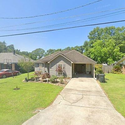 2013 N Amelia Ave, Gonzales, LA 70737