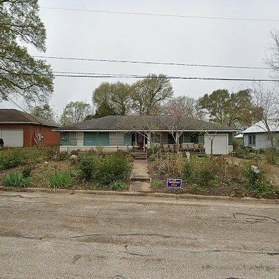 202 S Dixie St, Brenham, TX 77833