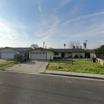 2025 Philip Ave, Corcoran, CA 93212