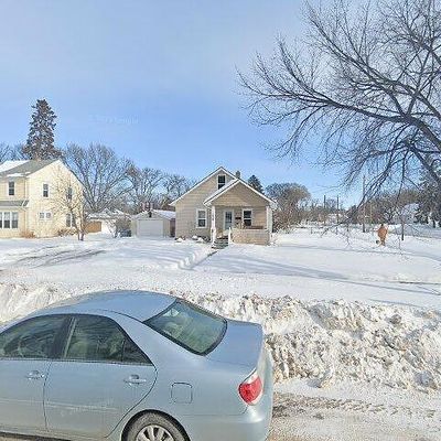 204 12 Th St N, Moorhead, MN 56560