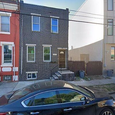 2050 Reed St, Philadelphia, PA 19146