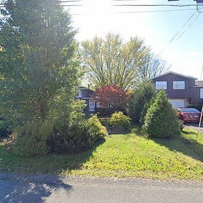 210 Fairground Rd, Ford City, PA 16226