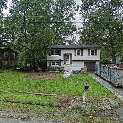 212 Florida Trl, Browns Mills, NJ 08015