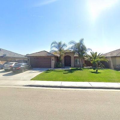 215 Planada Dr, Shafter, CA 93263