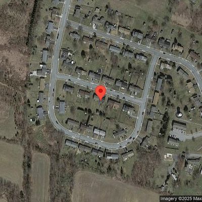 20 Mary Dr, Dillsburg, PA 17019