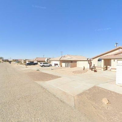 2002 Bell Ct, Thermal, CA 92274