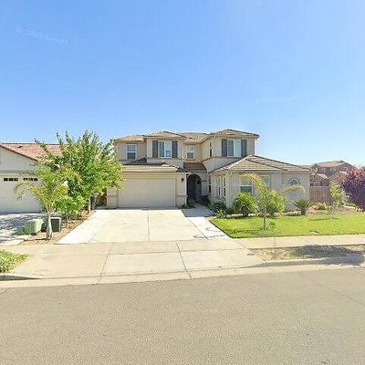 232 Paradise Dr, Livingston, CA 95334