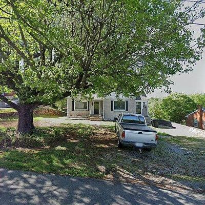 2324 Mayfield Dr, Roanoke, VA 24014