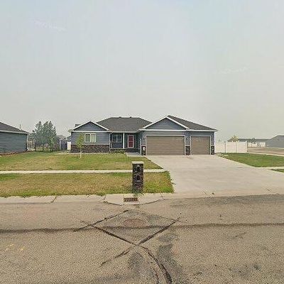 2326 36 Th St S, Moorhead, MN 56560