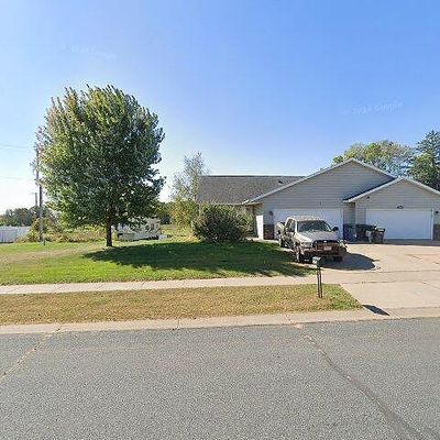 2409 Ridgewood St, Menomonie, WI 54751