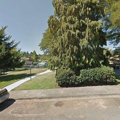 2439 Ne Hayes Court Ne, Yoncalla, OR 97499