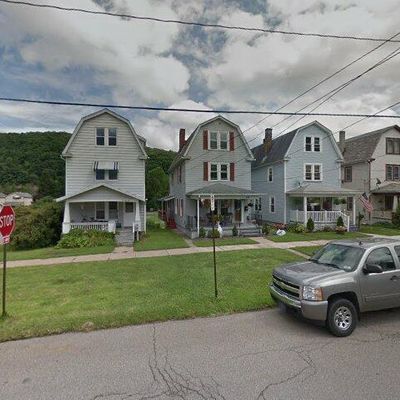 244 Liberty St, Franklin, PA 16323