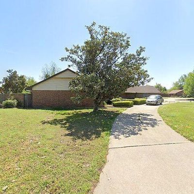 2505 Ridgecrest Dr, El Reno, OK 73036