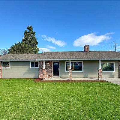 218 N Matriotti Ave, Sequim, WA 98382