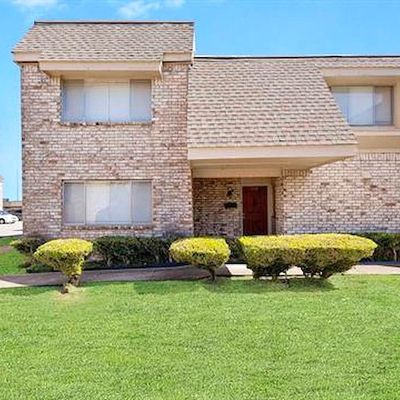 218 Village North Drive, Richardson, TX 75081