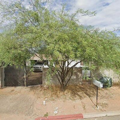 2219 N Treat Ave, Tucson, AZ 85716