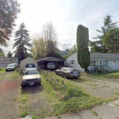 2747 Callahan Dr, Bremerton, WA 98310