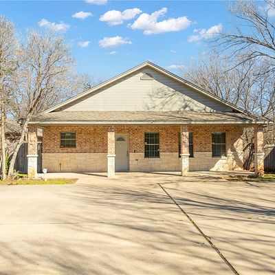 2808 S 3 A St, Waco, TX 76706