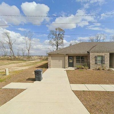 2924 S Roth Ave, Gonzales, LA 70737